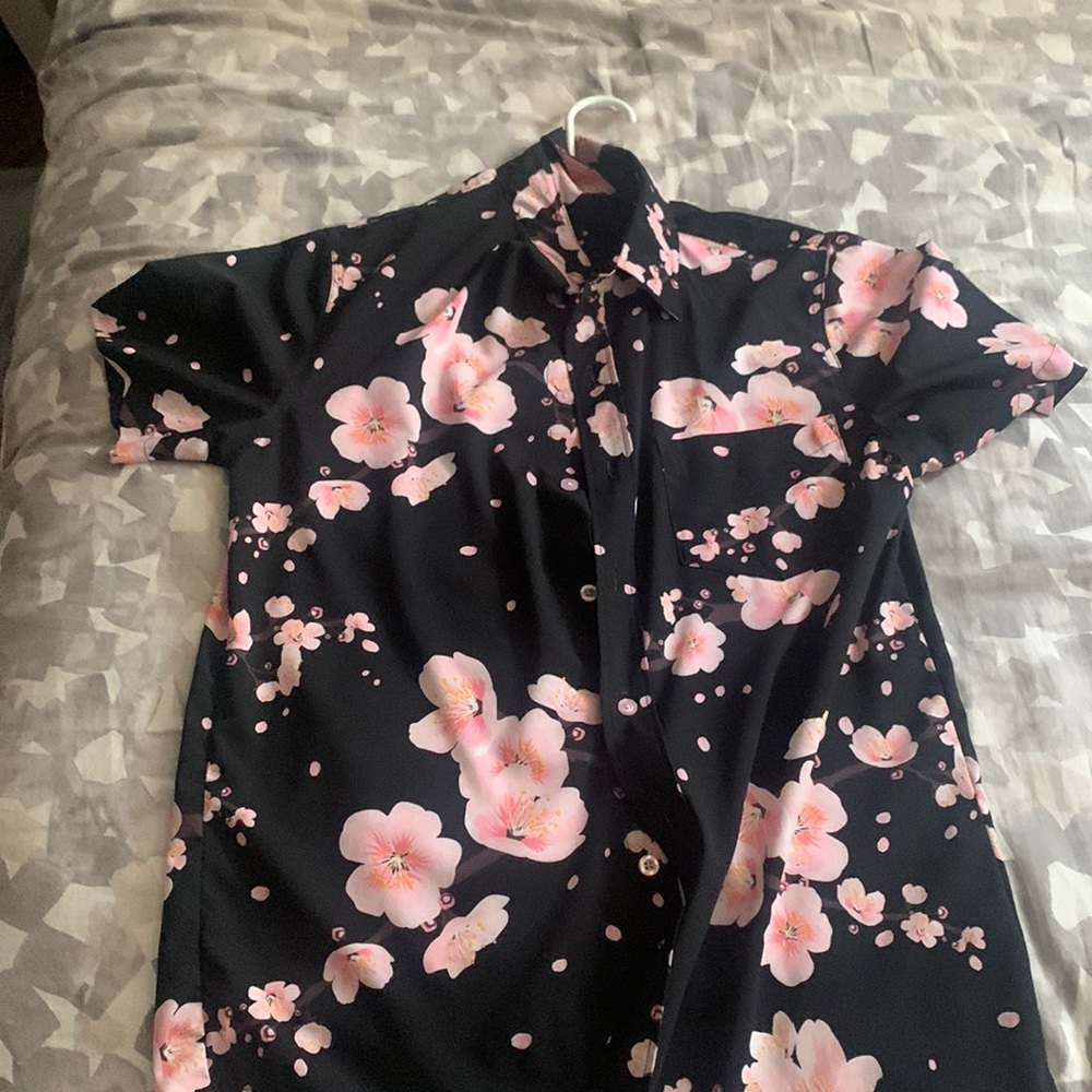 Black and pink floral design, size small